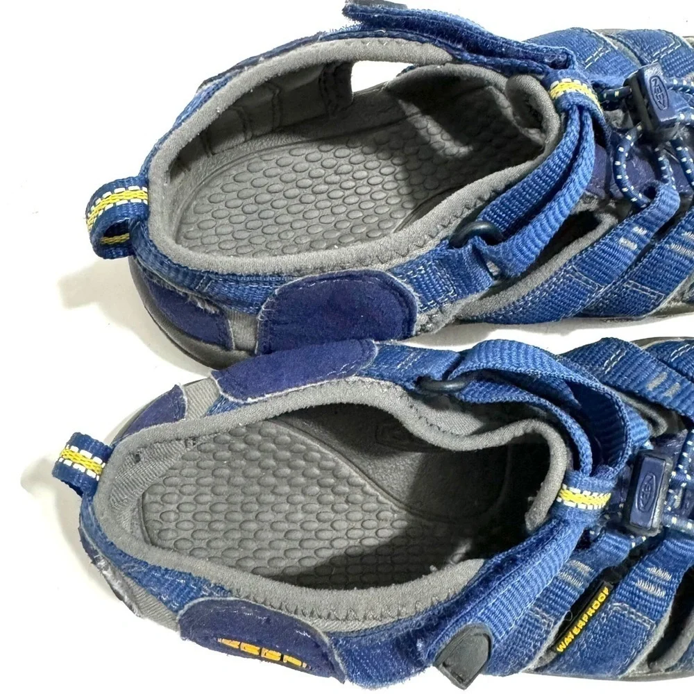 KEEN H2 Newport Blue Depths Gargoyle Sandals Size 4 or Women’s Size 6-6.5